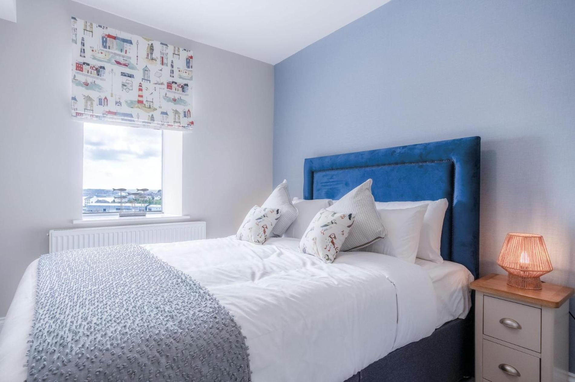 Harbour View - 2 Bedroom Apartment - Milford Haven Eksteriør billede
